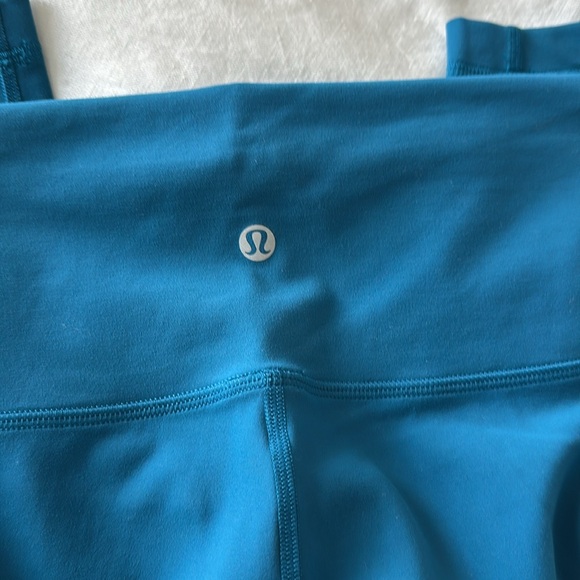 Lululemon Wunder Train 25” Leggings - Picture 6 of 7